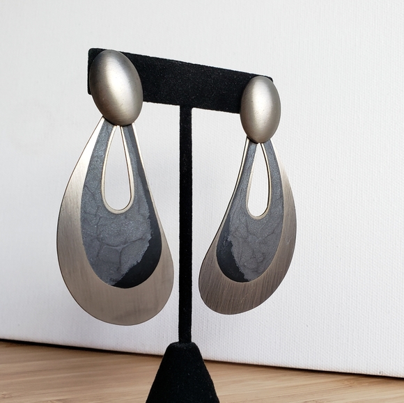 Artisan Earrings - Picture 3 of 10